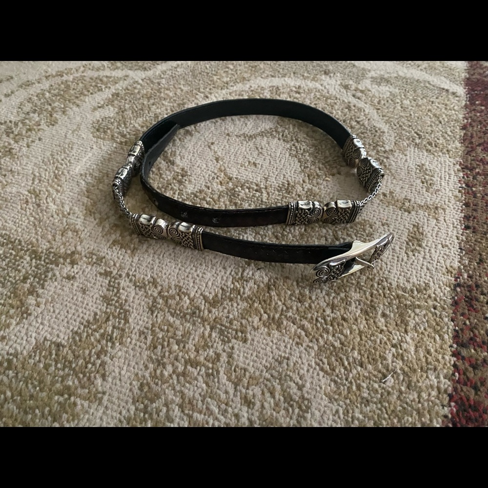 Brighton reversible brown and black leather belt. In excellent used condition.